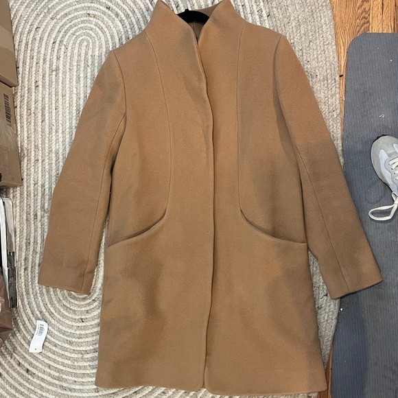 Aritzia Wilfred Wool and Cashmere Cocoon Coat in camel sz small - Picture 8 of 8